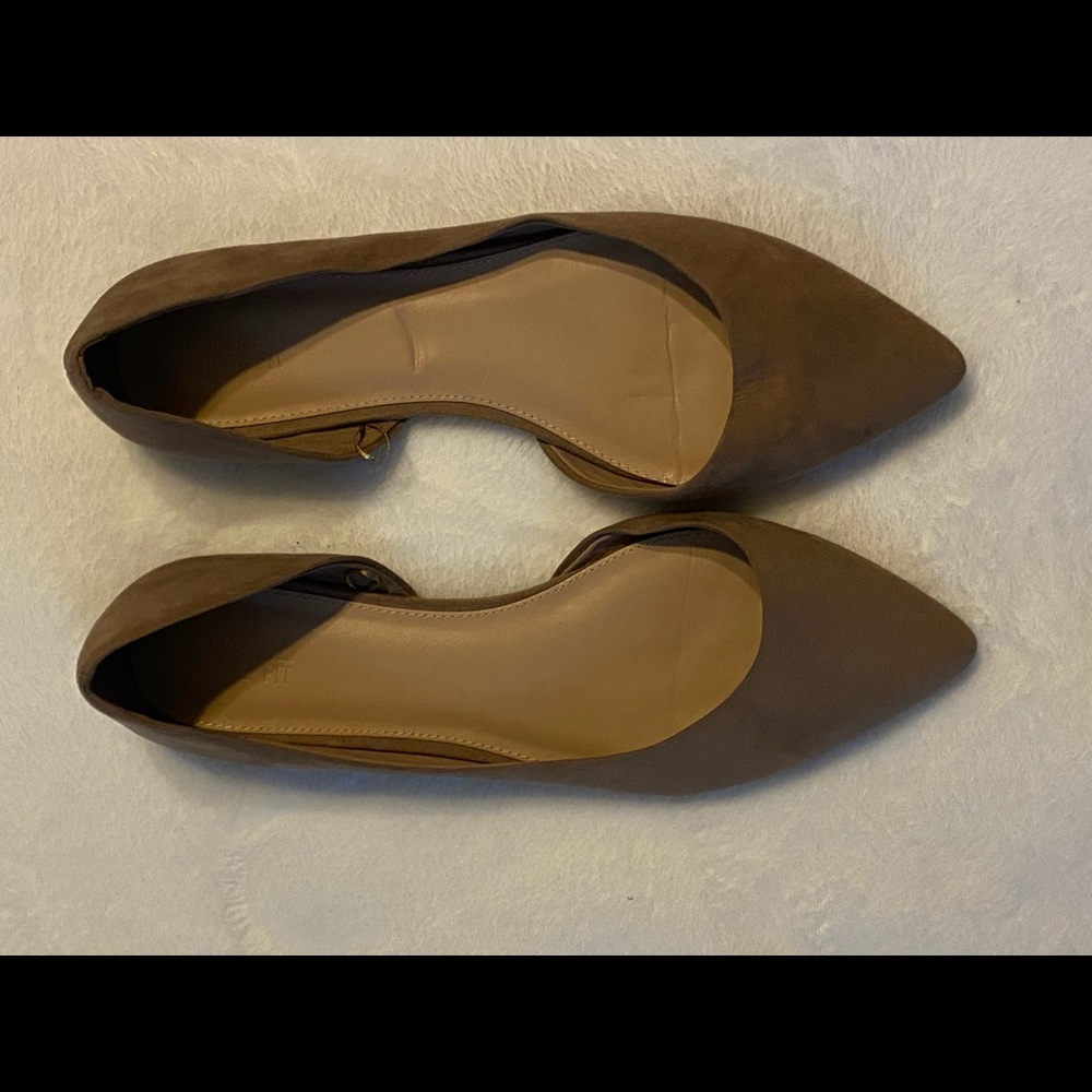 Tan D’Orsay Flats - Picture 3 of 12